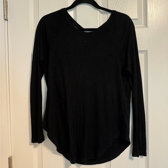 Black ribbed longsleeve with open back - Picture 2 of 5
